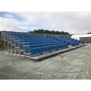 Midlertidige Tribuner